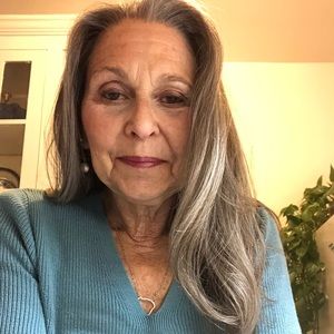 Meet your Posher, Betsy